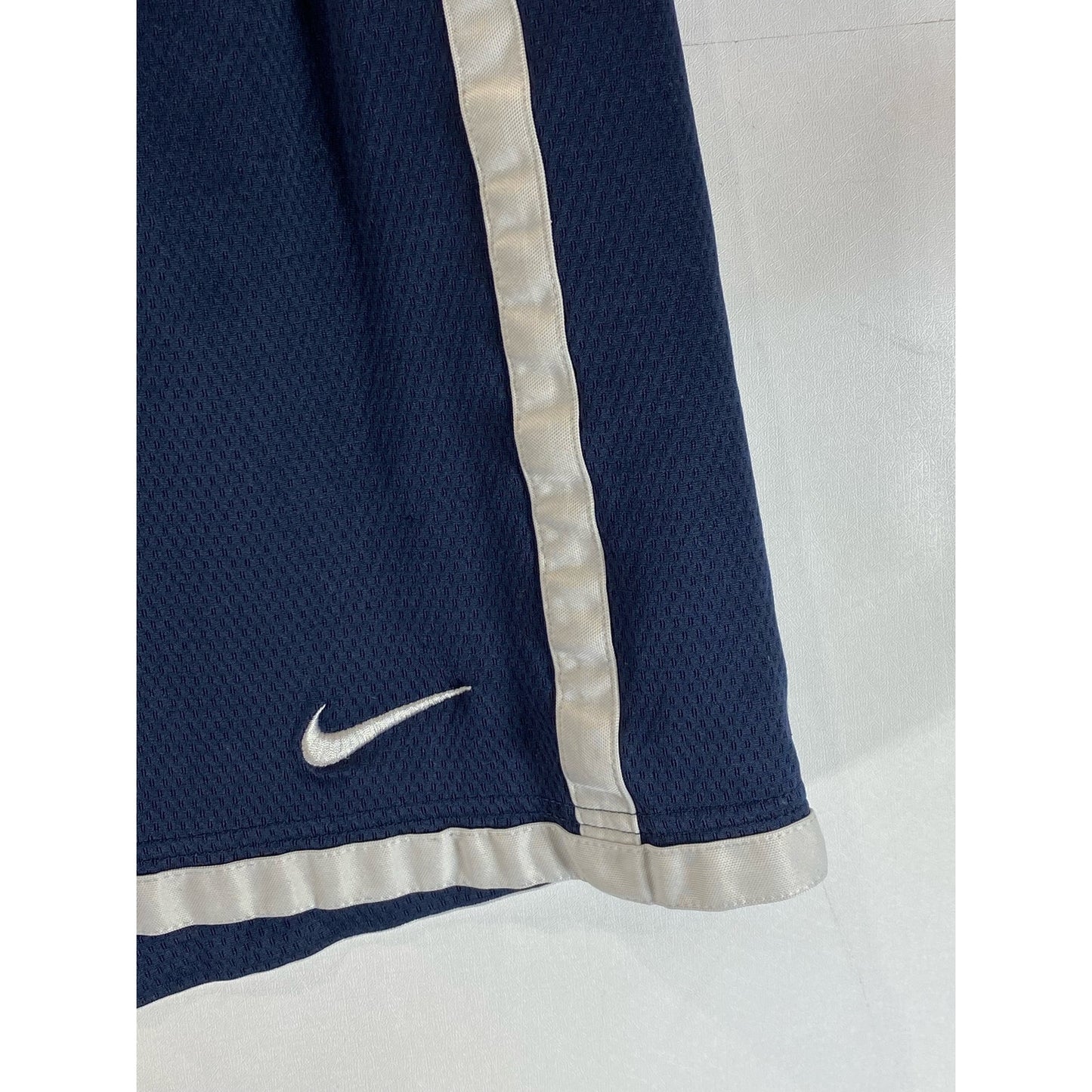 NIKE Men's Navy/White Dri-Fit Elastic Waist Pull-On Basketball Shorts SZ L