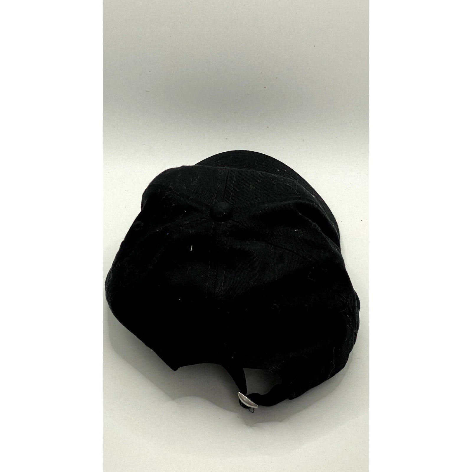 BEECHFIELD Men’s Black-White Embroidered Main Square Baseball Hat SZ OS