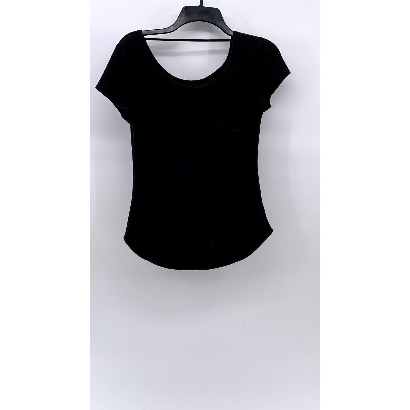 NO BOUNDARIES Women's Black Solid Scoop-Neck Short Sleeve Soft Knit Top SZ M