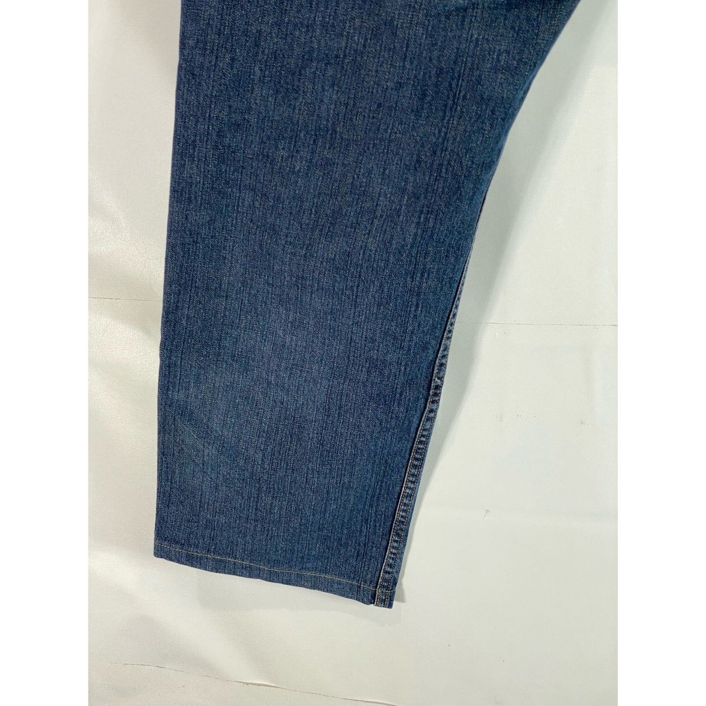 LEVI’S Men’s Medium Blue 550 Relaxed-Fit Five-Pocket Denim Jeans SZ 38X30