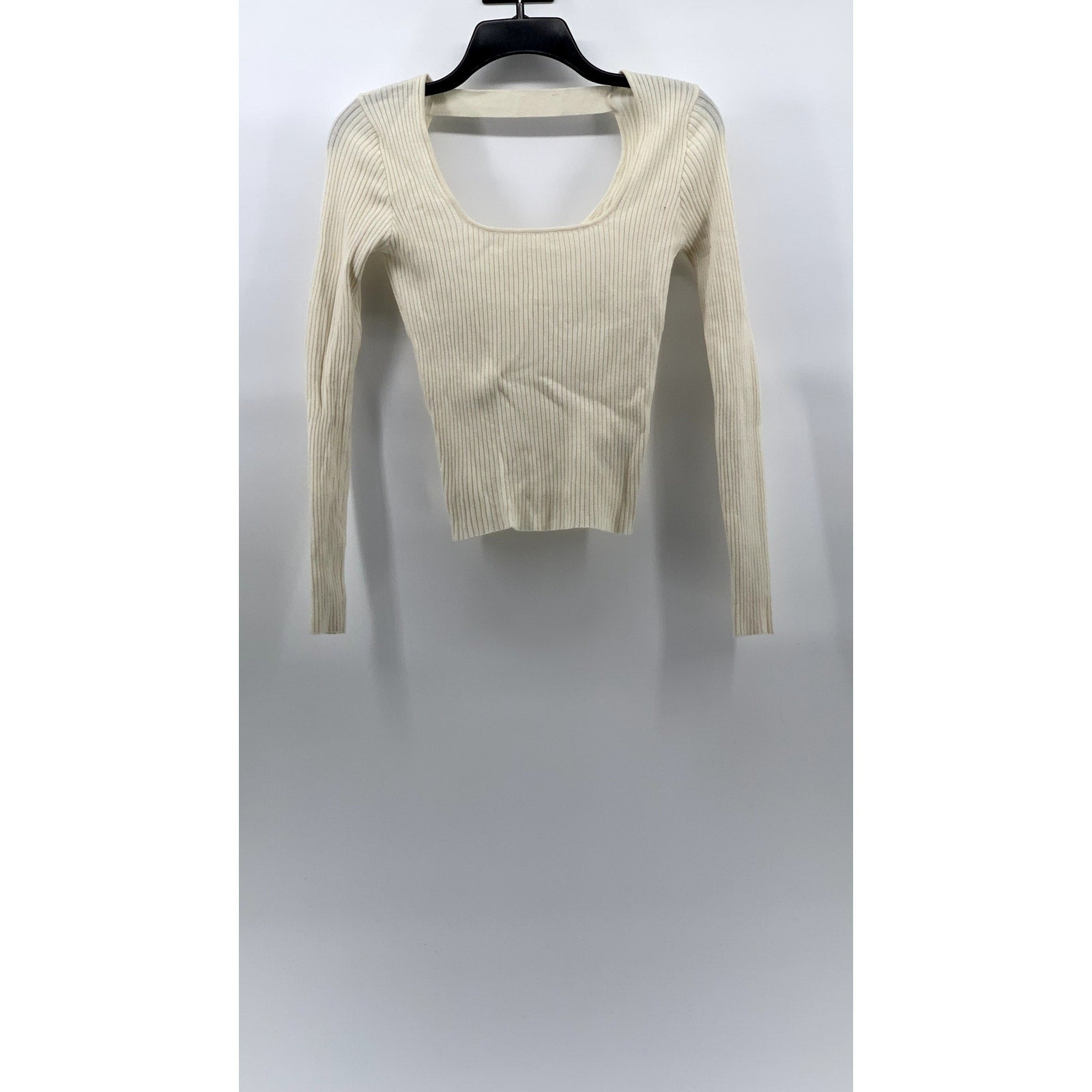 HYFVE Women’s Cream Ribbed Scoopneck Long Sleeve Cutout Top SZ S
