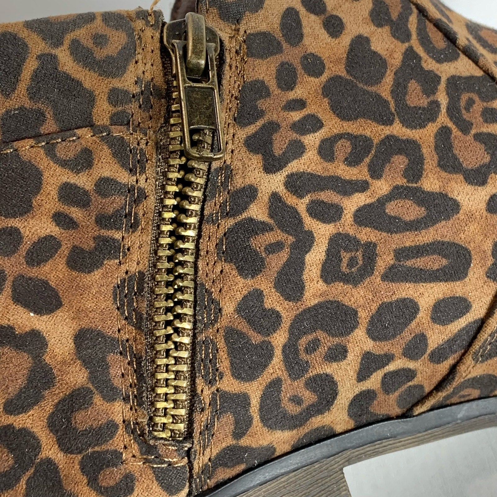 SUN+STONE Women's Brown Leopard Abby Double-Zip Round-Toe Block-Heel Booties SZ8