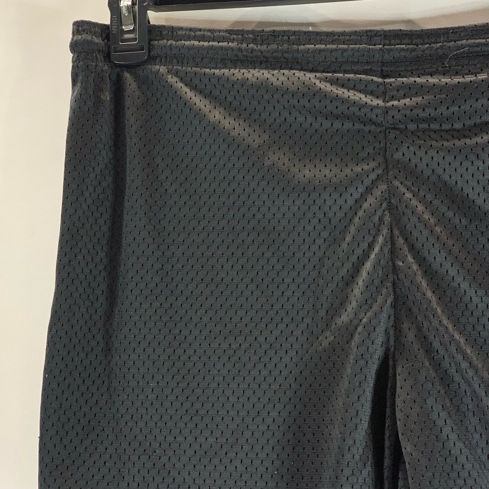 CHAMPION Authentic Men's Black Perforated Elastic Pull-On Active Shorts SZ L