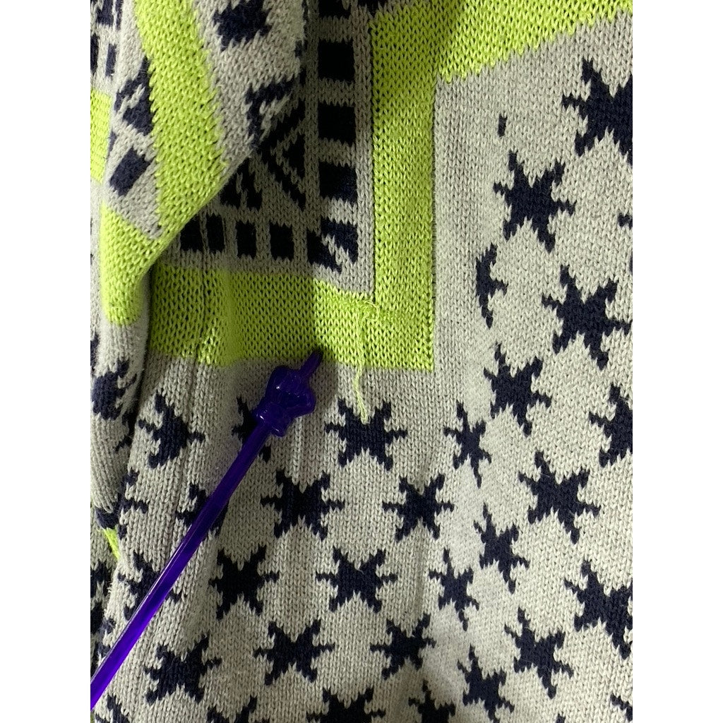 UNBRANDED Women's Gray-Neon Green Star-Print Long Sleeve Knit Sweater SZ M