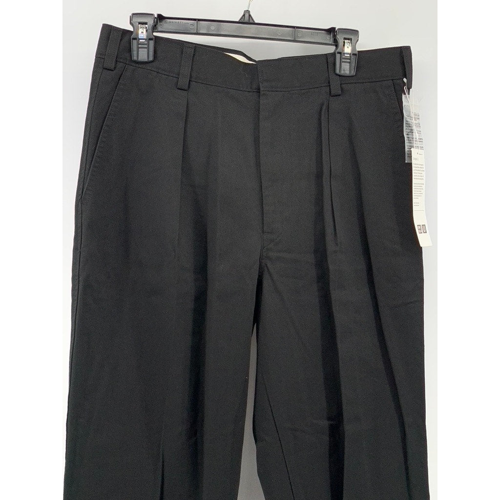 UNIQLO Men's Black Pleated Tapered Chino Pants SZ 32