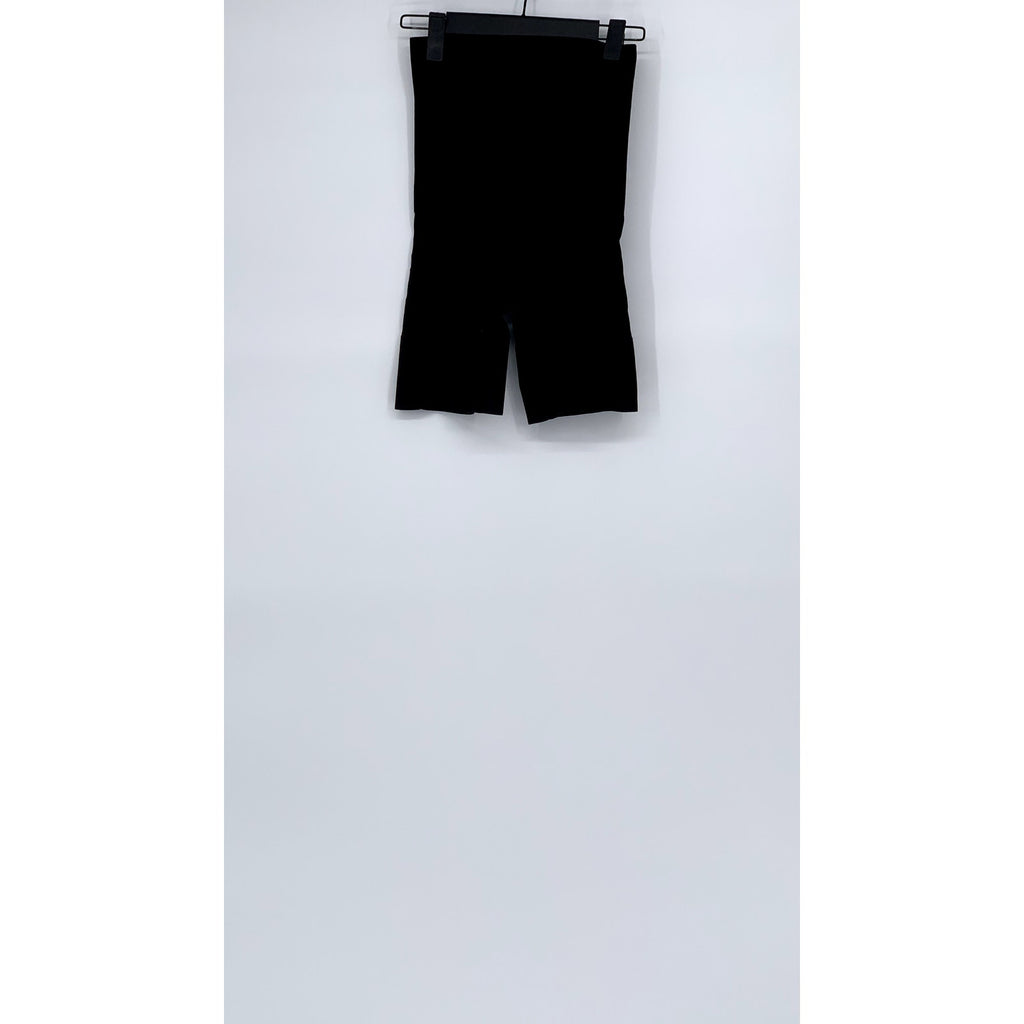 CURVE Women's Black Seamless Pull-On High-Rise Compression Shorts SZ L