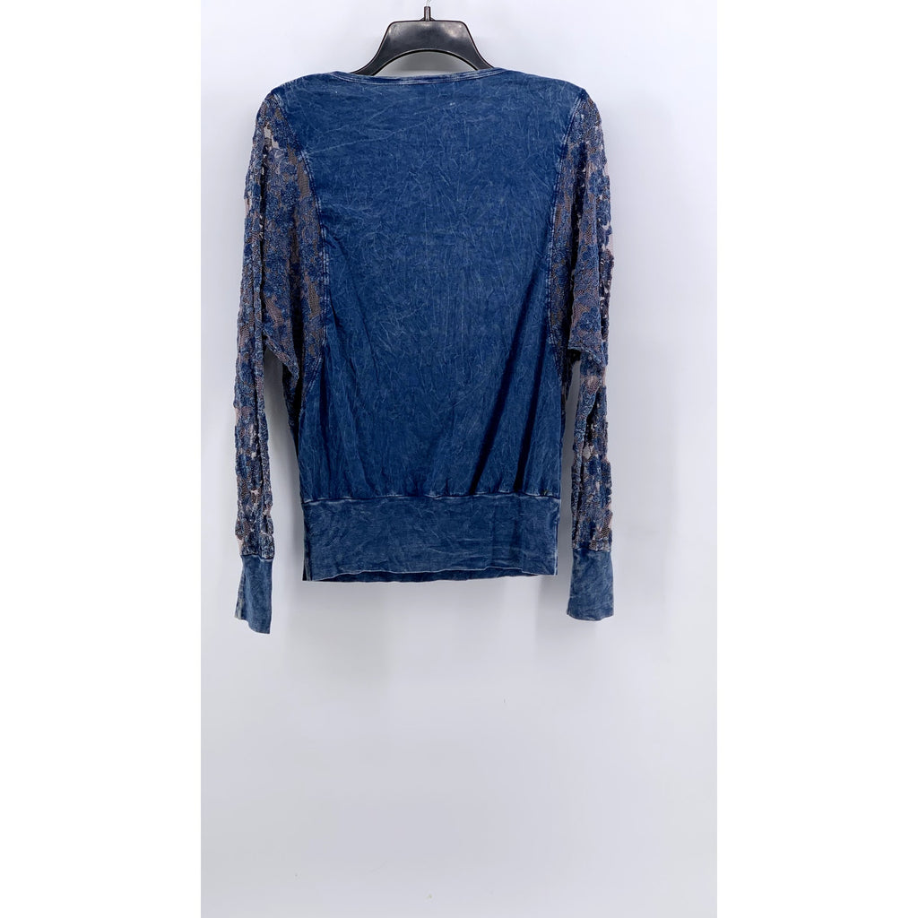 AMERICAN AGE Women's Blue Lace Long Sleeve Studded Top SZ M