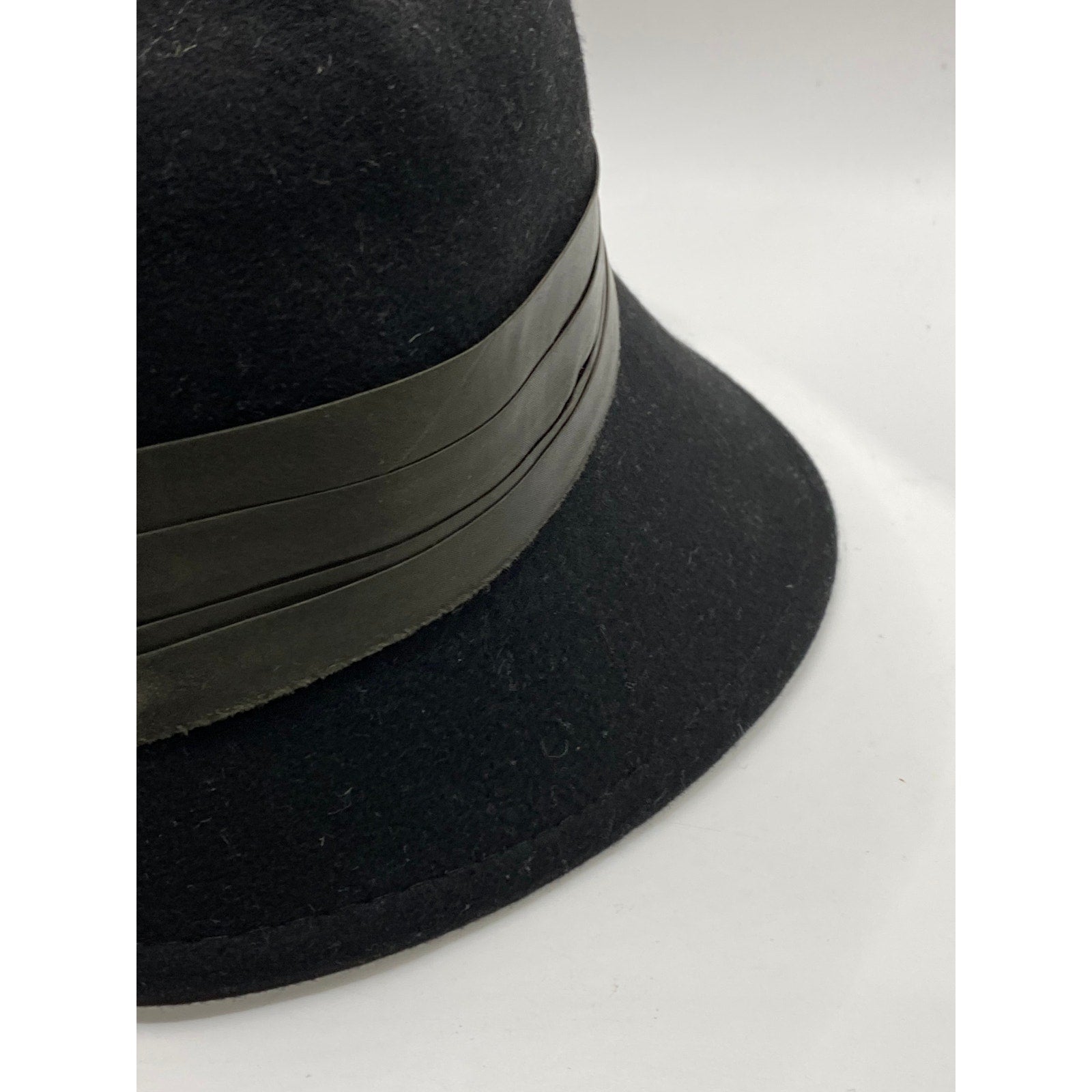 GOORIN BROS. Women's Black Wool Feather Derby Fedora Bowler Hat SZ M