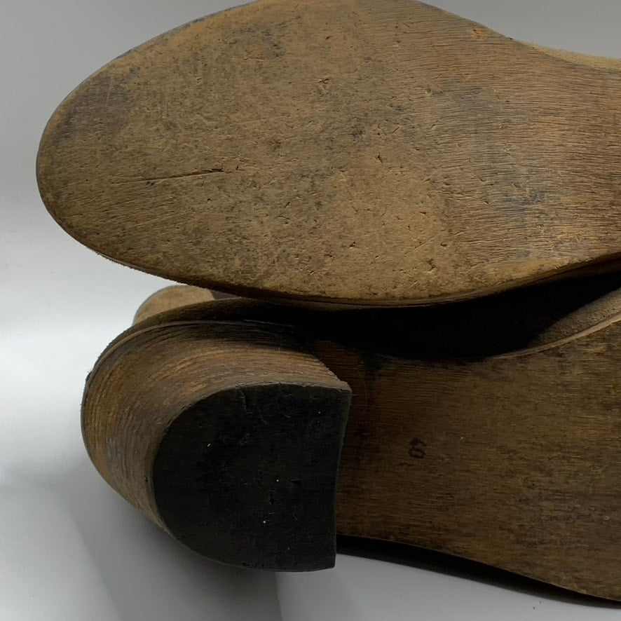 UNBRANDED Women's Brown Suede Round Toe Block Heel Ankle Bootie SZ 40 US 9