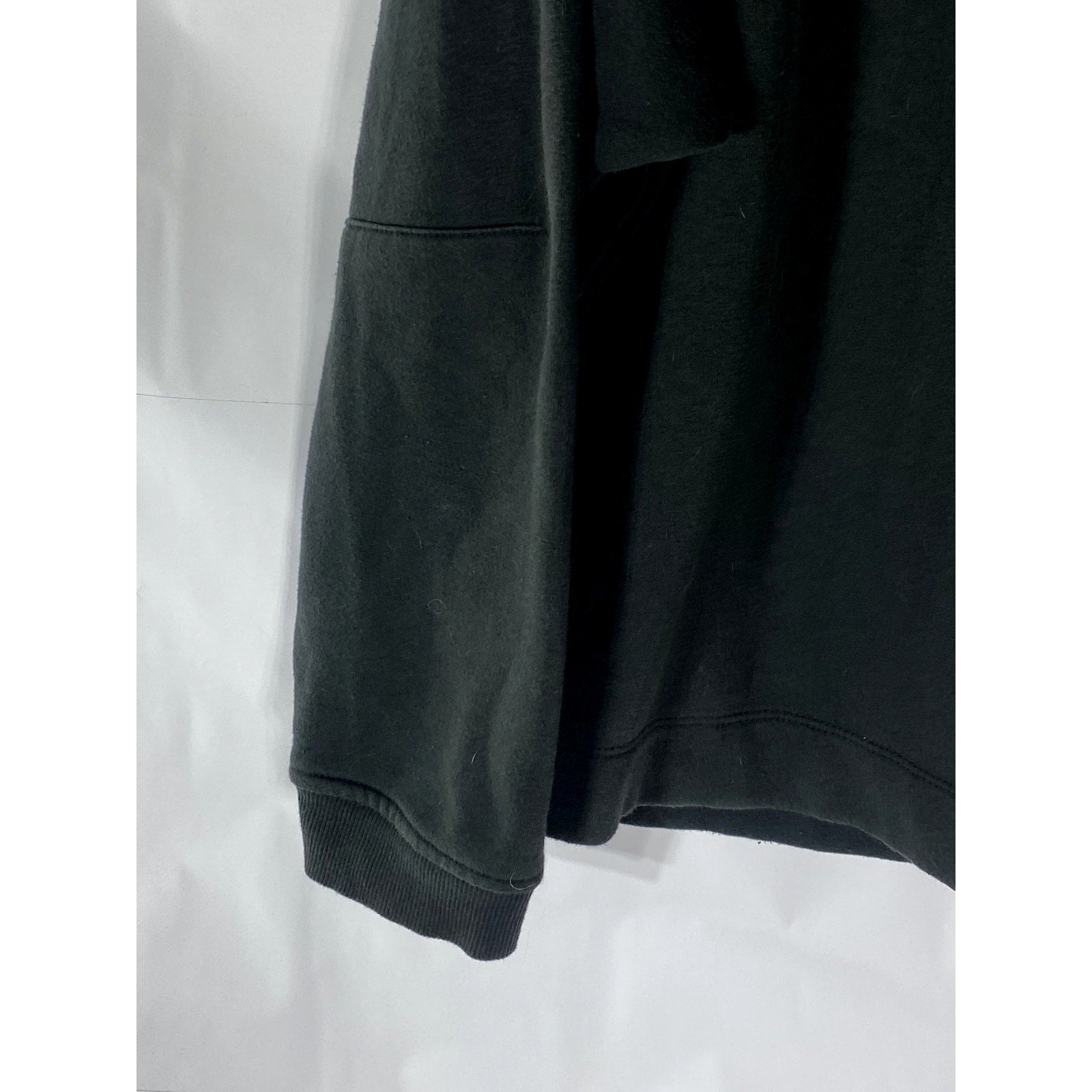 STANDARD/CLOTH Men’s Black Solid Classic Crewneck Pullover Sweatshirt SZ L