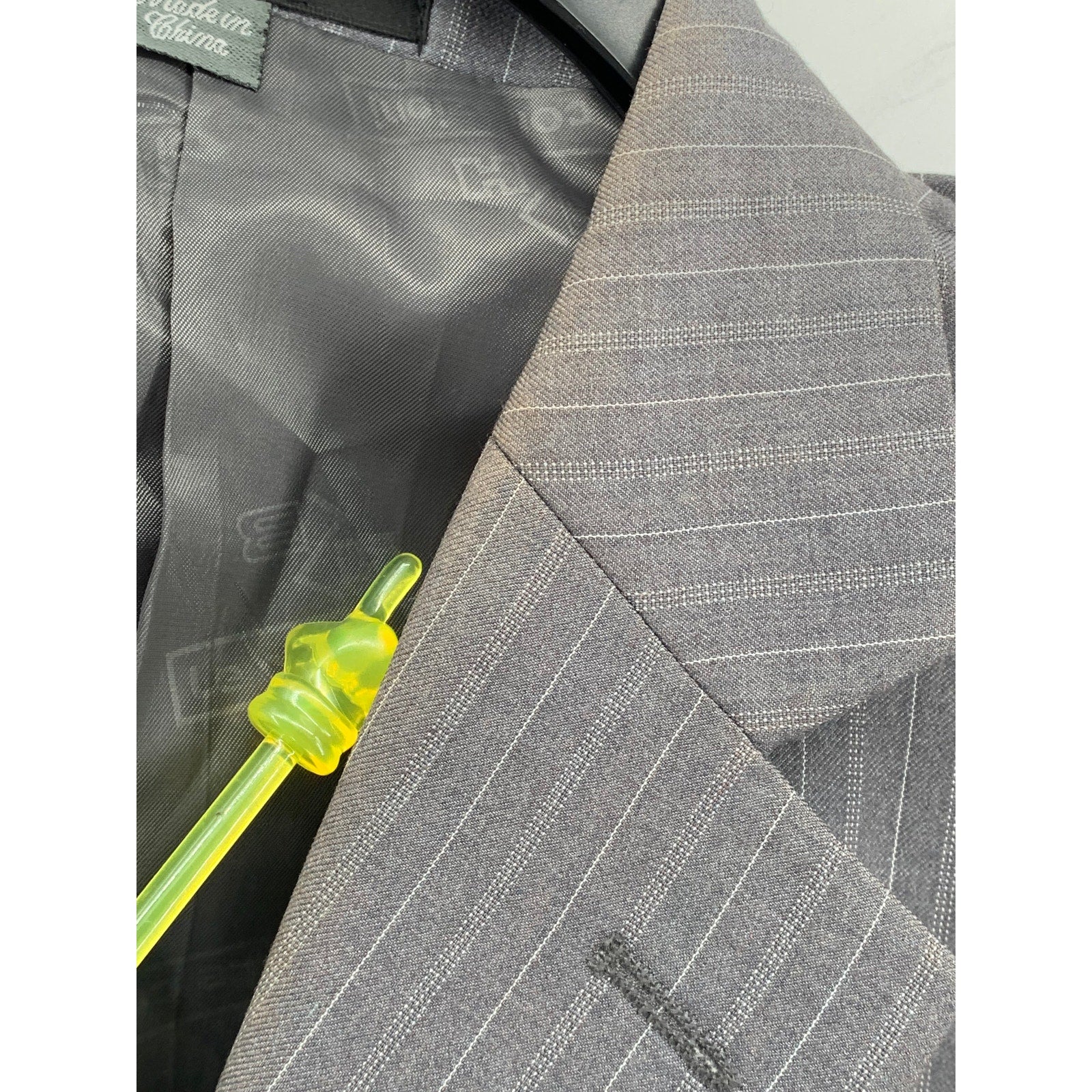 LE COLLEZIONI Men's Dark Gray Striped Three-Button Notch Collar Blazer SZ 42S