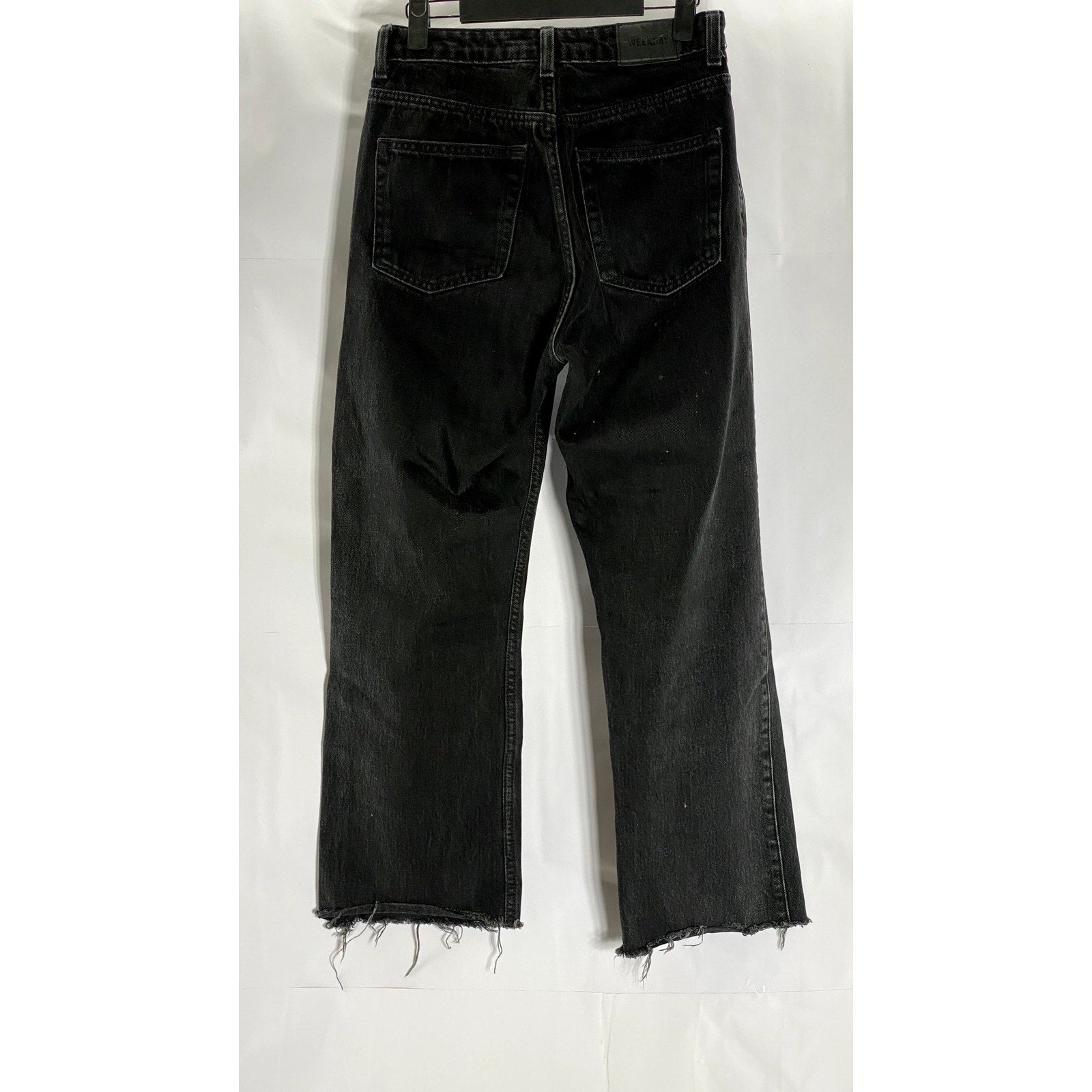 WEEKDAY Women's Echo Black Solid Row Five-Pocket Raw-Hem Straight Jean SZ 27/32