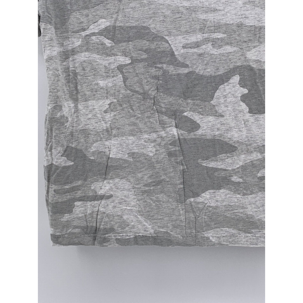 SPLENDID Women’s Gray Camo-Print Crewneck Short Sleeve T-Shirt SZ M