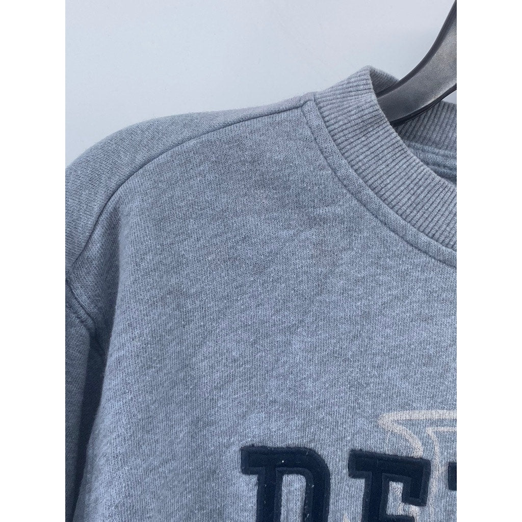 WILD FABLE Women's Gray Denver Graphic Long Sleeve Cropped Sweatshirt SZ XS