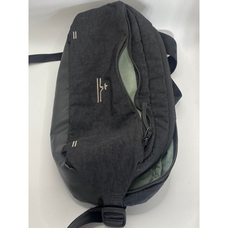 EVO Unisex Black Sea To Sky Crossbody Fanny Belt Pack OS