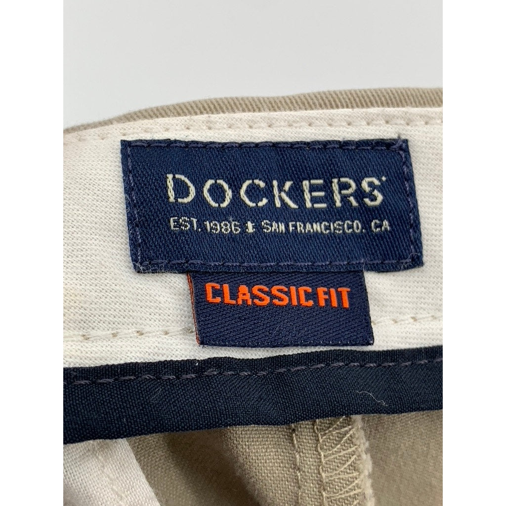 DOCKERS Men's Classic Fit Flat Front Straight Leg Tan Distressed Pants SZ 33x29