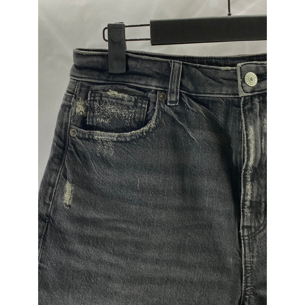 AMERICAN EAGLE Women's Washed Black Distressed Regular-Fit Cuffed Shorts SZ 10