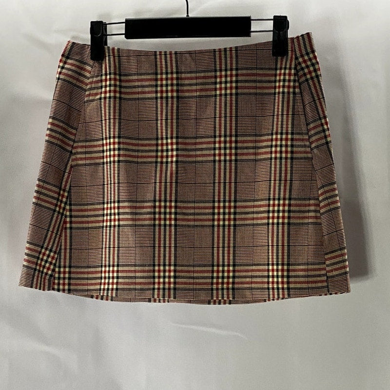 URBAN OUTFITTERS Women's Cream/Red Plaid Back-Zip Mini Skirt SZ M