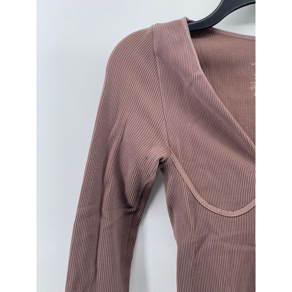 INTIMATELY By Free People Women's Blush Pink Ribbed V-Neck Thong Bodysuit SZ M/L