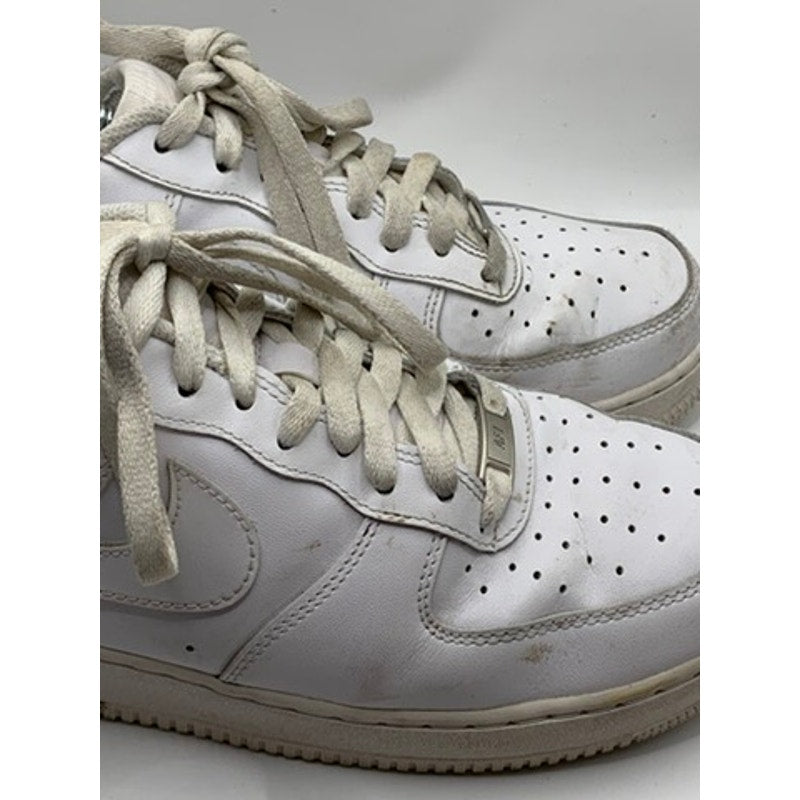 NIKE Men’s White Air Force 1’s 07 Sneakers SZ 10