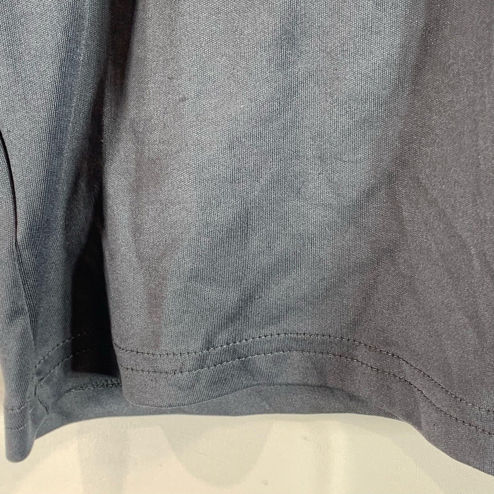 UNDER ARMOUR Men's Gray Crewneck Loose-Fit Short Sleeve Active T-Shirt SZ 2XL