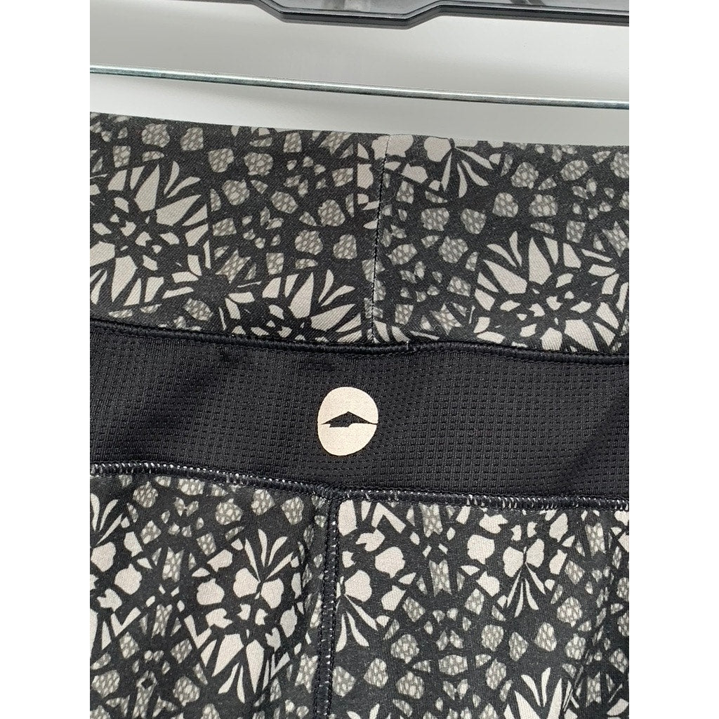 AVIA Women's Black Printed Capri Leggings SZ L