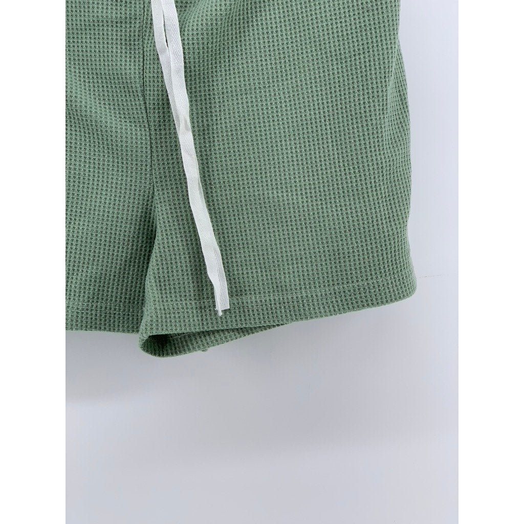 SHEIN Women's Green Waffle Knit Casual High-Rise Shorts SZ 4