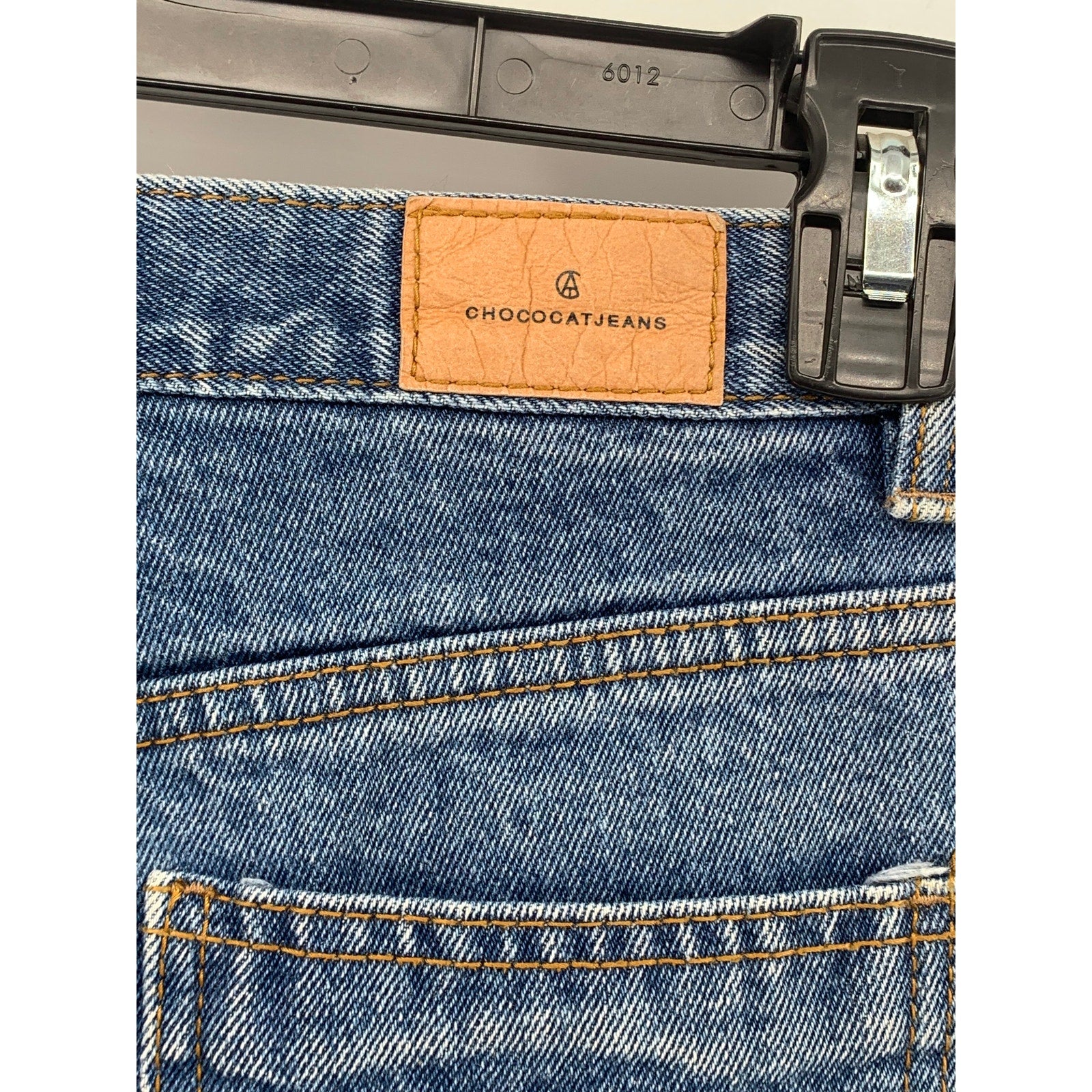 CHOCOCAT Women's Blue Denim Rolled-Hem High-Rise Shorts SZ 28(M)