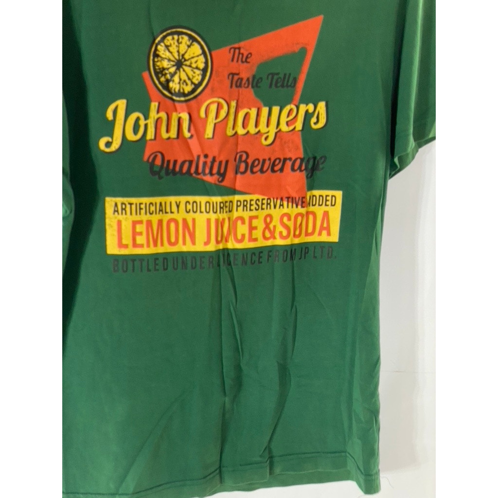 JOHN PLAYERS Men's Green Lemon Juice & Soda Graphic Short Sleeve T-Shirt SZ L