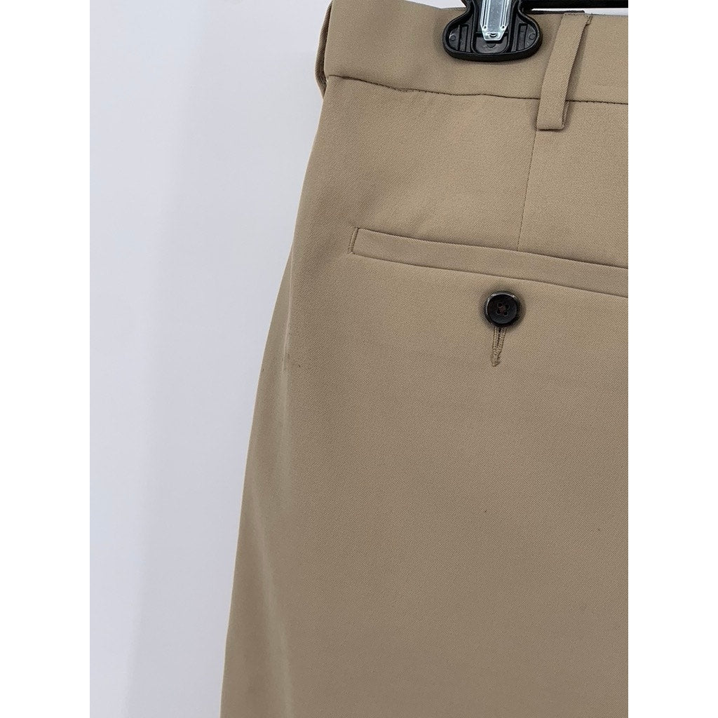 SAVANE Men's Tan Solid Regular Fit Chino Shorts SZ 38