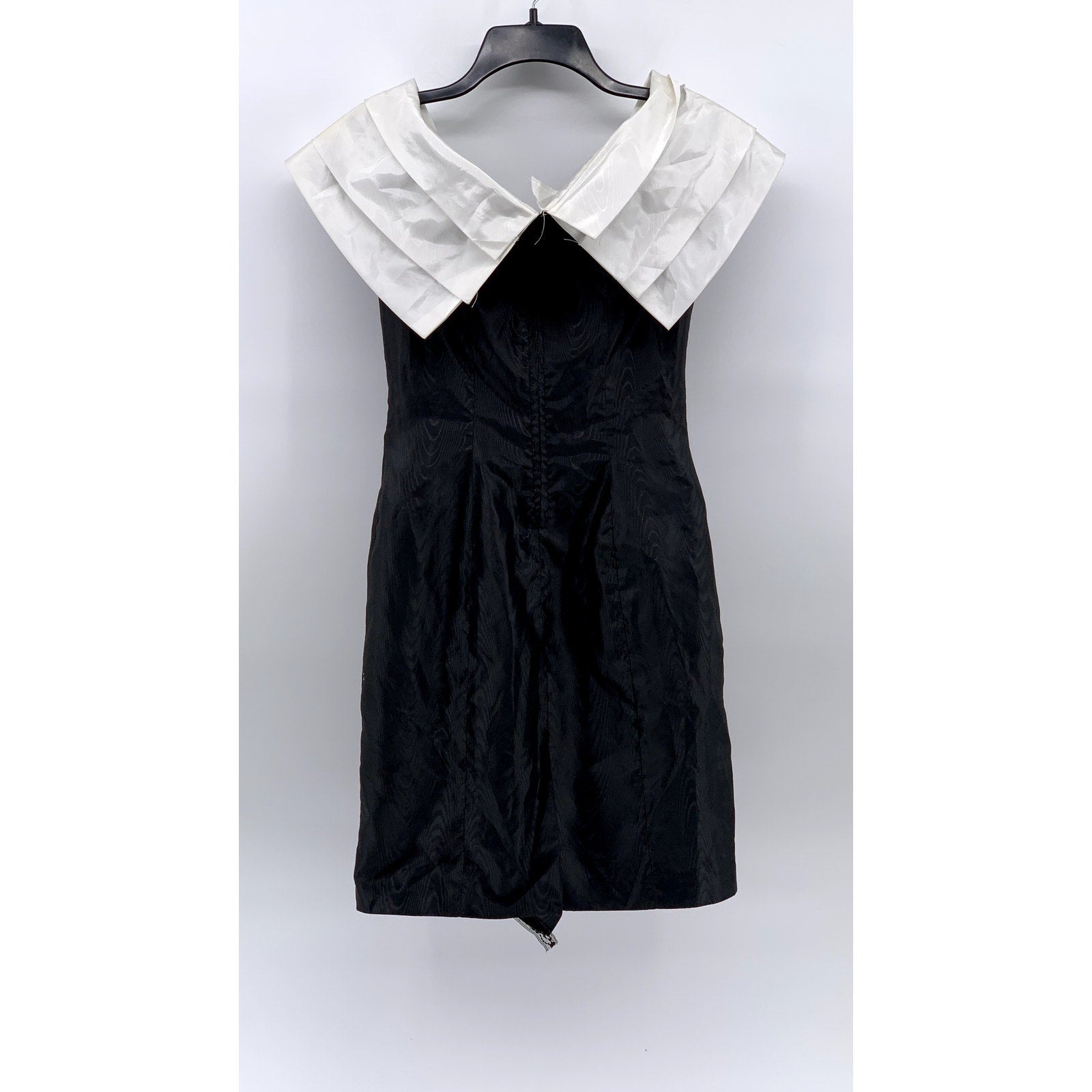 UNBRANDED Women's Black-White Pleated Shoulder Dress SZ S