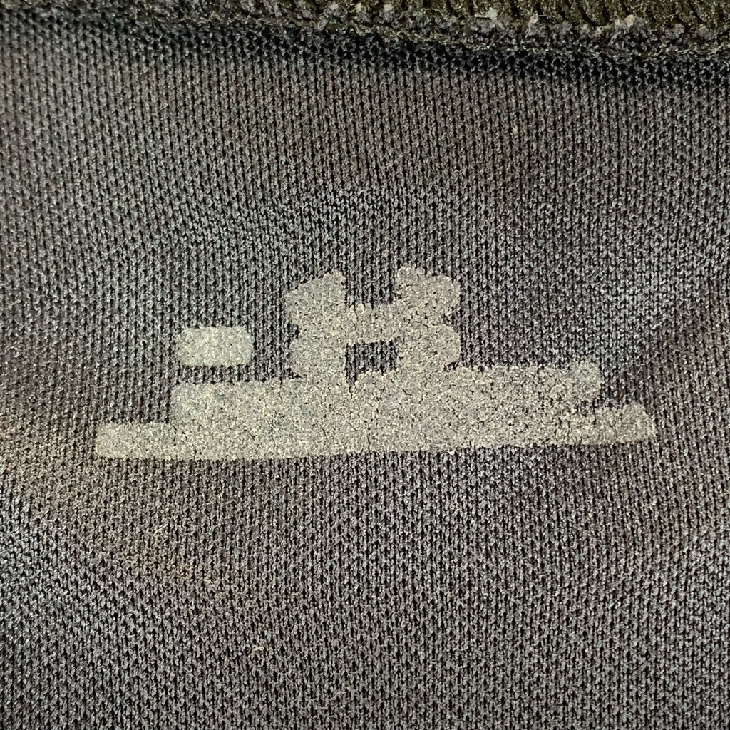 UNDER ARMOUR Men's Black Crewneck Short Sleeve Active T-Shirt SZ M