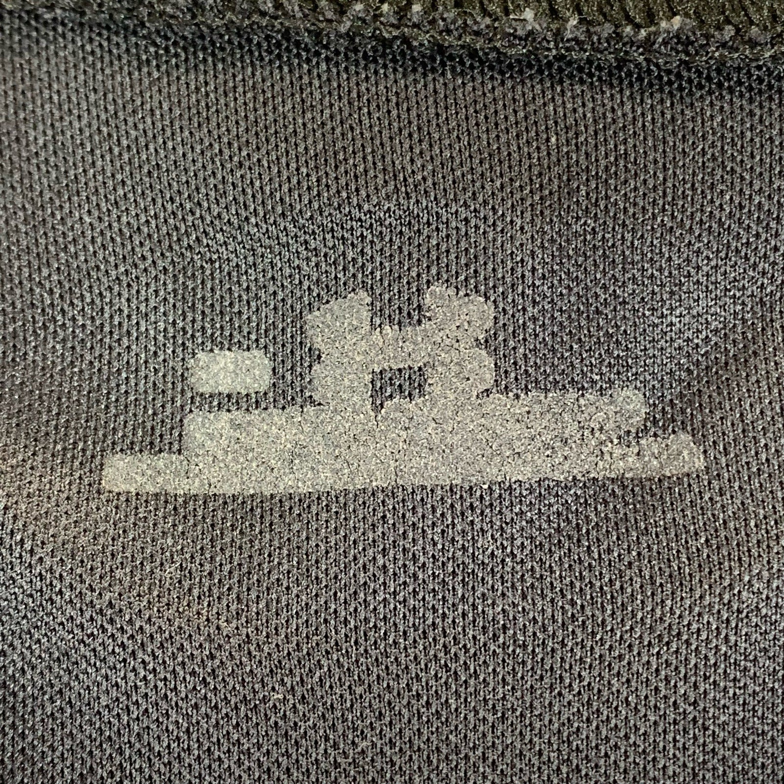 UNDER ARMOUR Men's Black Crewneck Short Sleeve Active T-Shirt SZ M