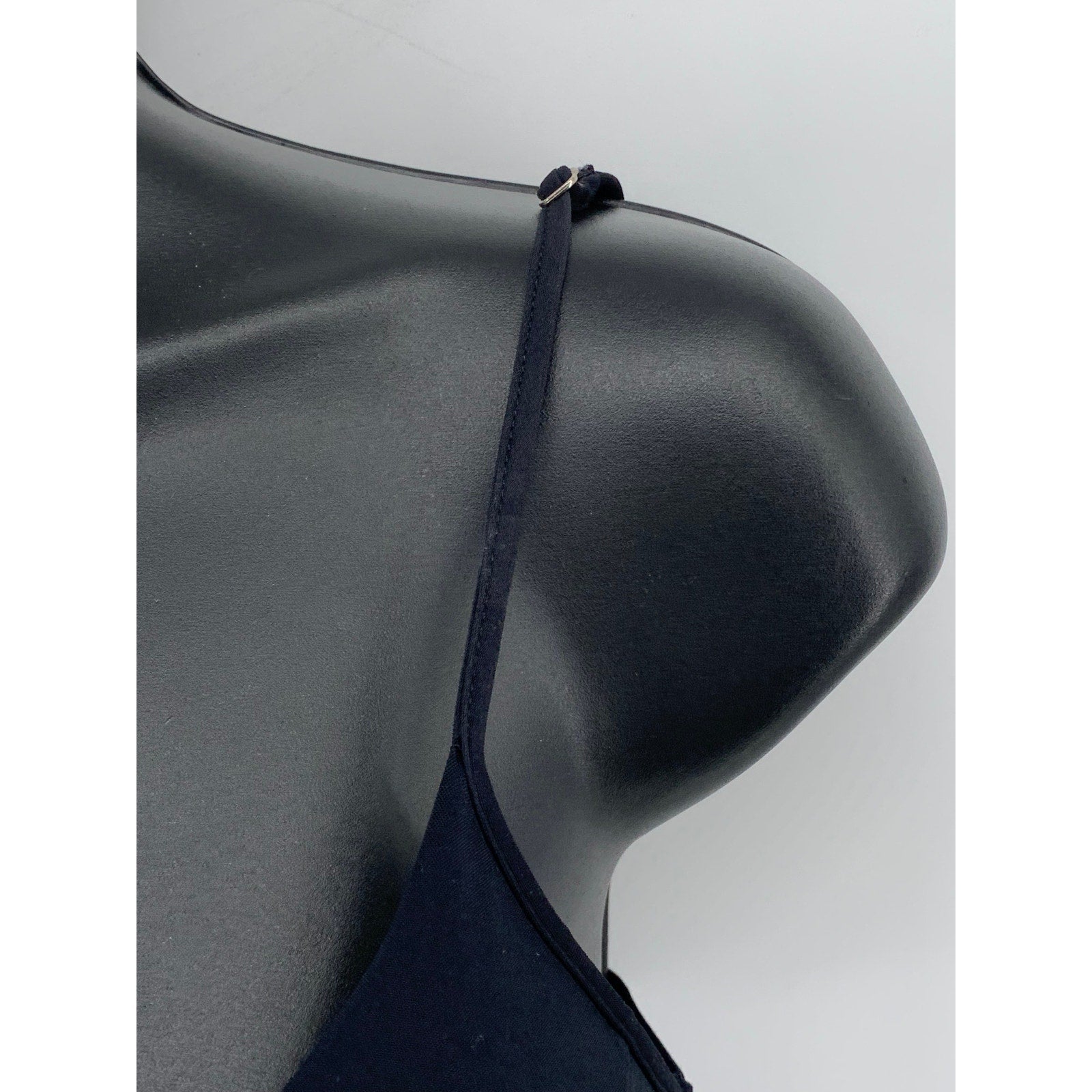 PAIN DE SUCRE Women's Black V-Neck Spaghetti Strap Padded Bikini Top SZ 34B