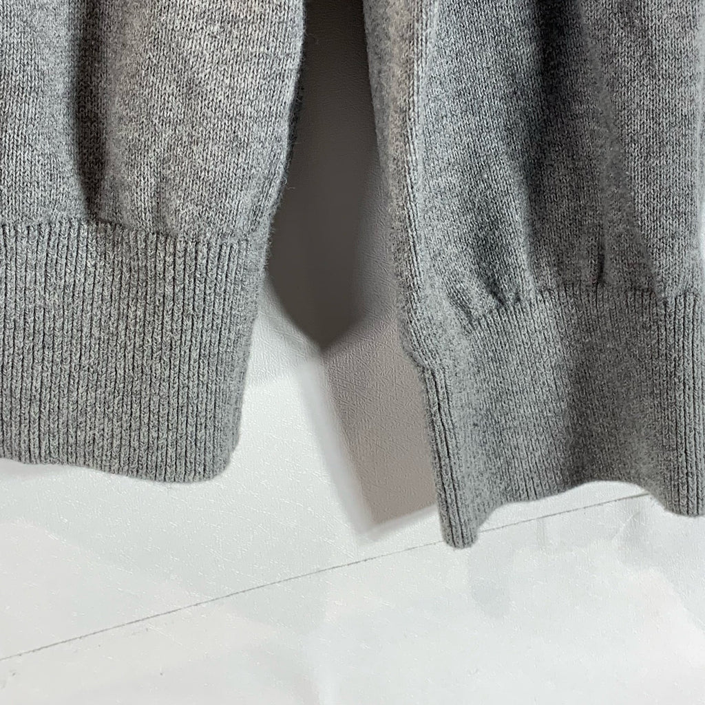 TOMMY HILFIGER Men's Light Gray V-Neck Lightweight Pullover Sweater SZ M