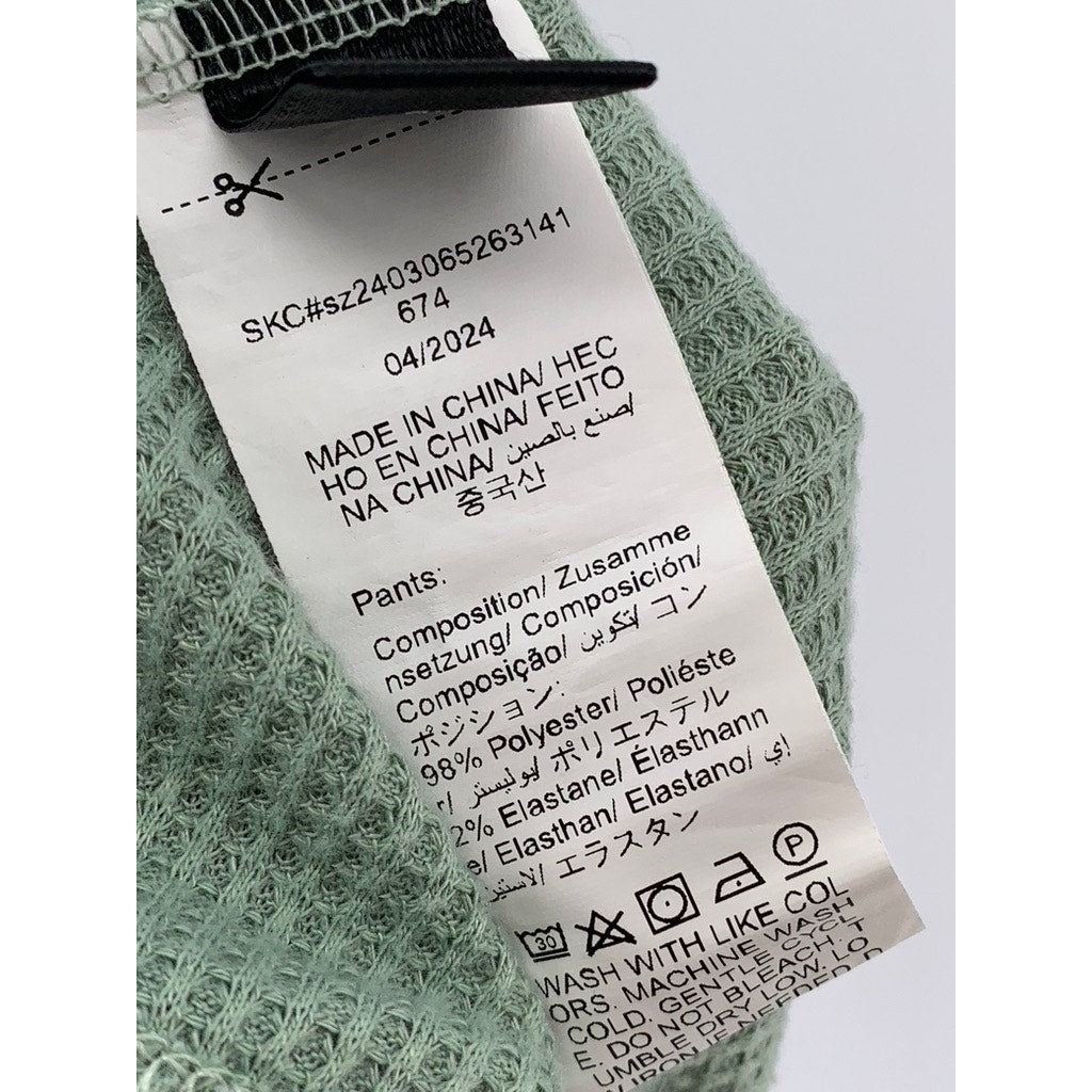 SHEIN Women's Green Waffle Knit Casual High-Rise Shorts SZ 4