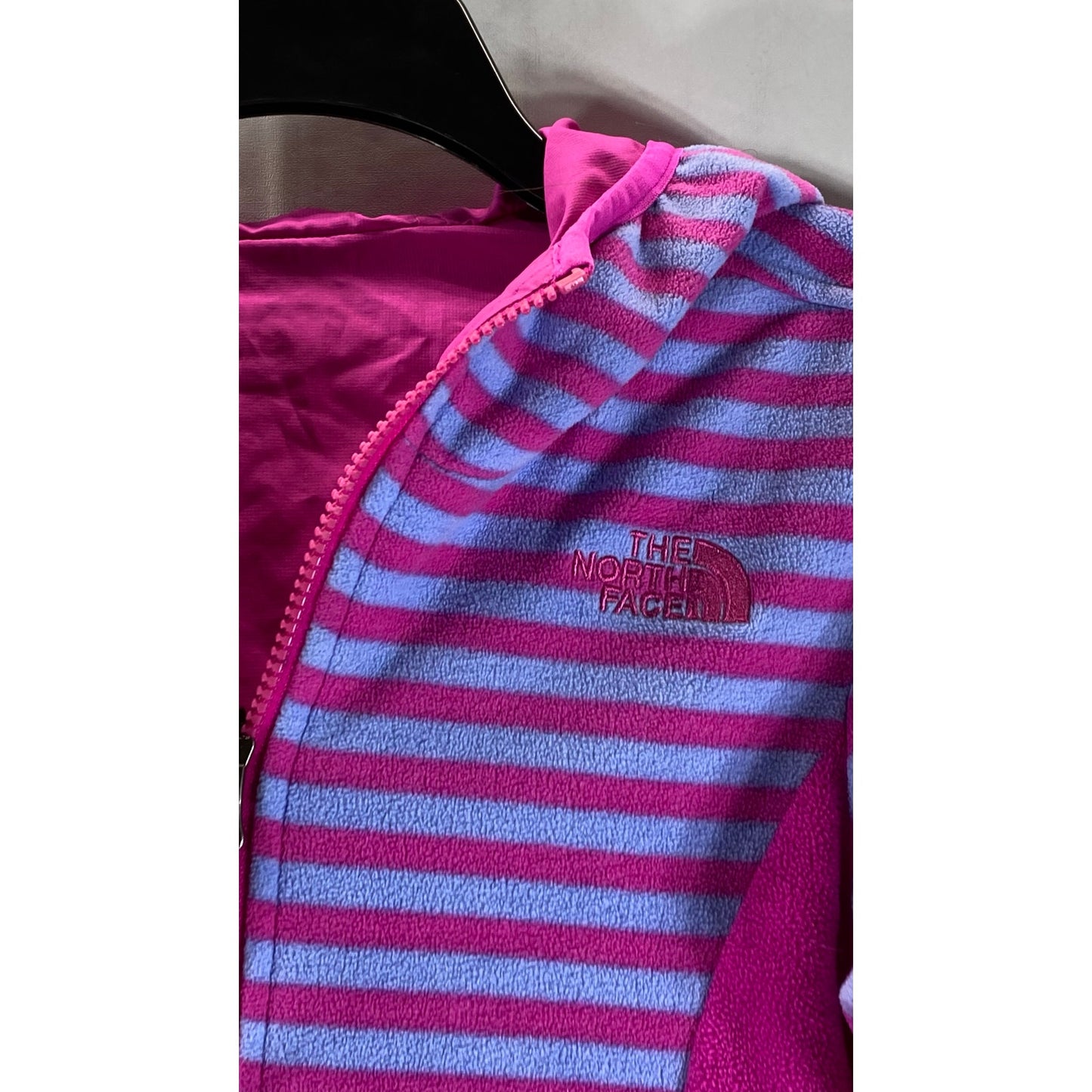 THE NORTH FACE Girl's Pink/Purple Striped Fleece Reversible Jacket SZ L(14-16)