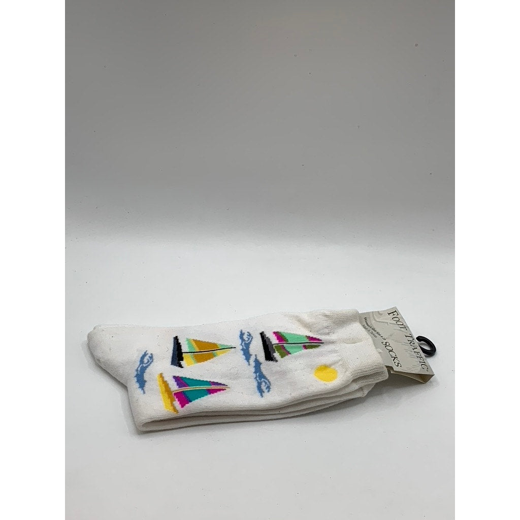 FOOT TRAFFIC Women's White Multi Sail Print Crew Socks SZ 4-10