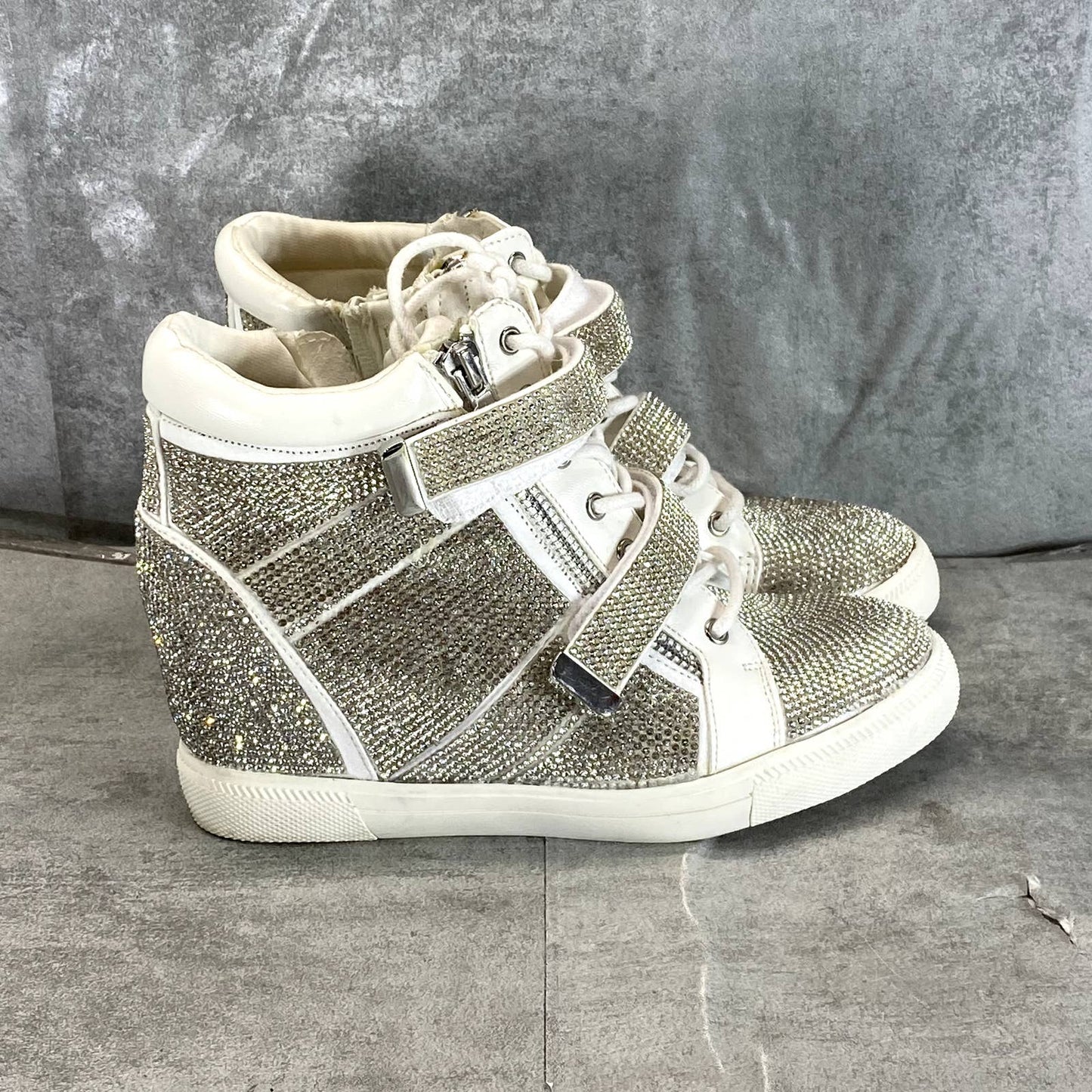 INC INTERNATIONAL CONCEPTS Women's Silver Rhinestone Debby Wedge Sneakers SZ 6