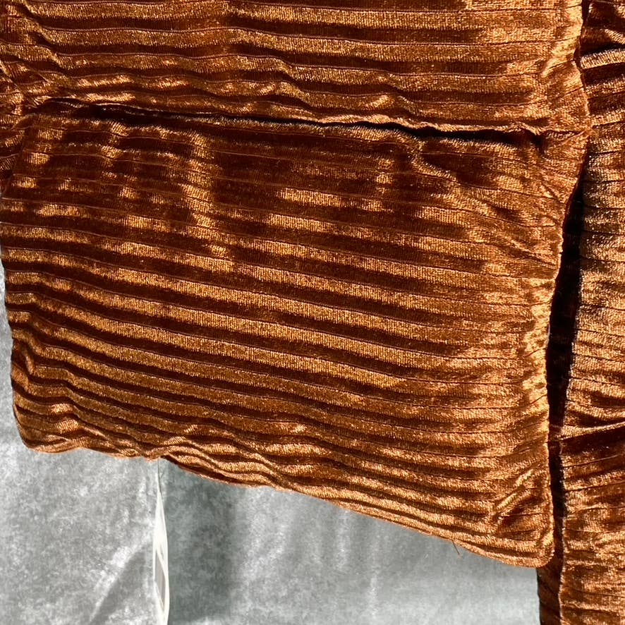 STEVE MADDEN Women's Orange Pull-Through Ribbed Velvet Puffer Scarf SZ OS