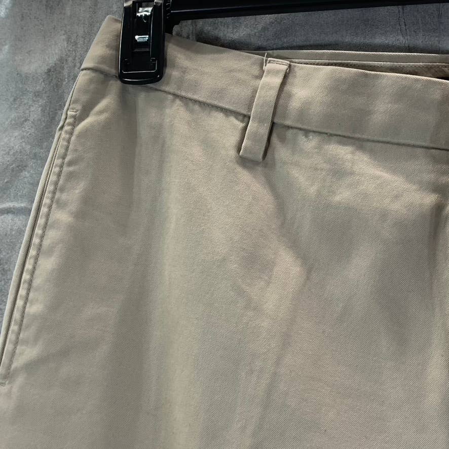 BANANA REPUBLIC Men's Tan Relaxed Straight Gavin Chino Pants SZ 33X30