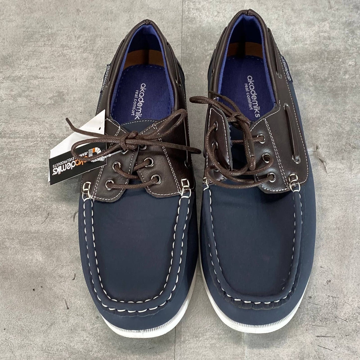 AKADEMIKS Men's Navy Marina Lace-Up Boat Shoes SZ 9