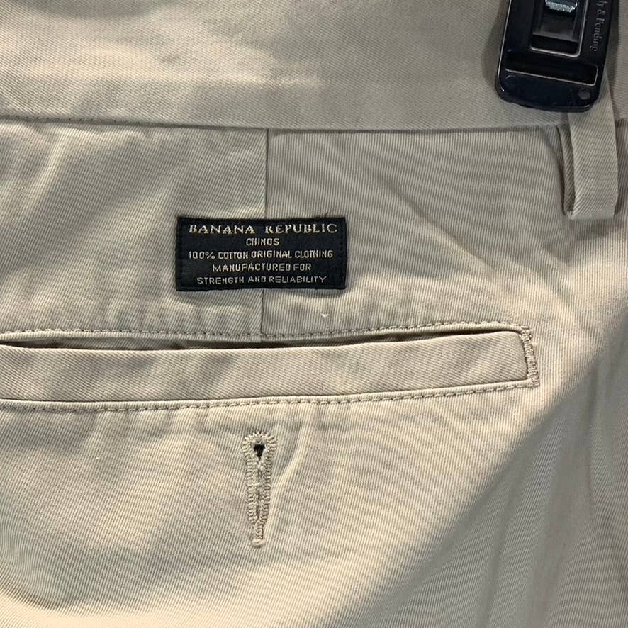 BANANA REPUBLIC Men's Tan Relaxed Straight Gavin Chino Pants SZ 33X30