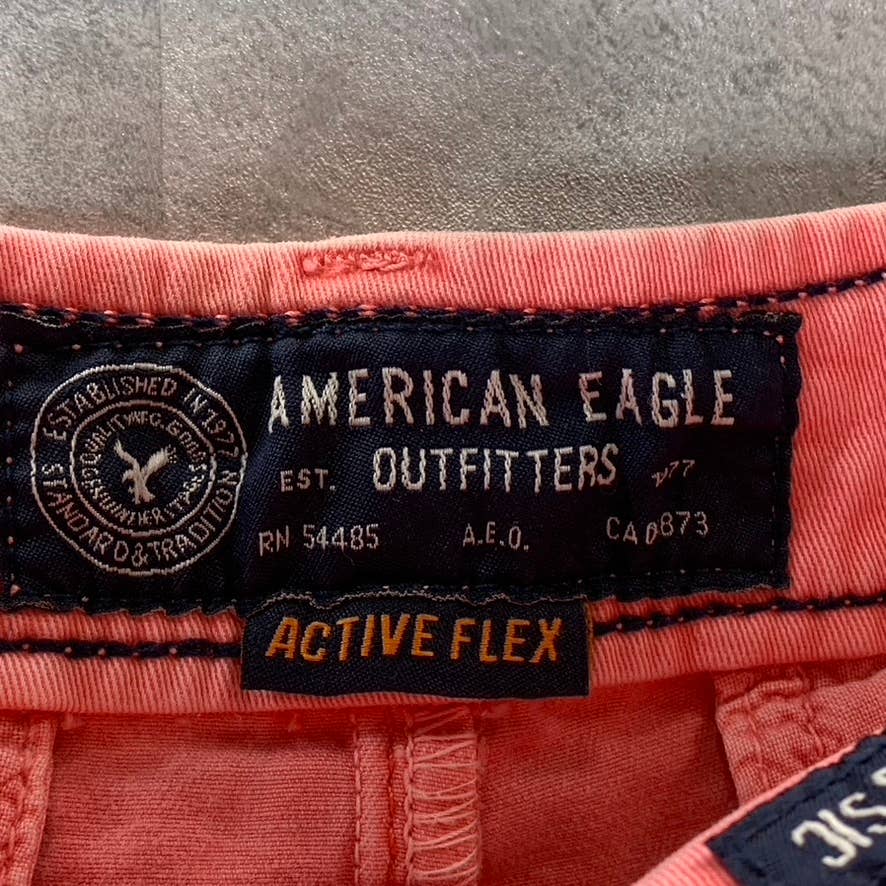 AMERICAN EAGLE OUTFITTERS Men's Coral Active Flex Classic Shorts SZ 33