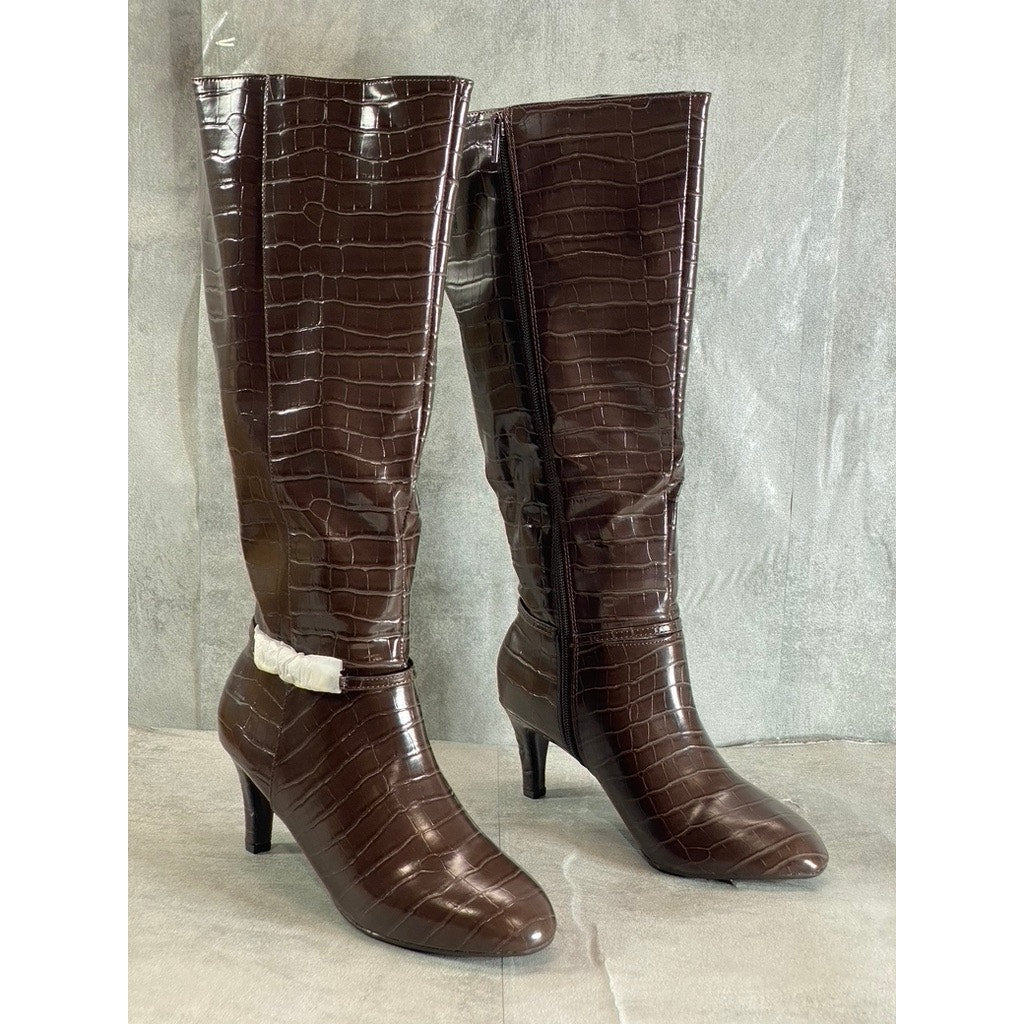 KAREN SCOTT Women's Wide Calf Brown Croc Embossed Hanna Dress Boots SZ 8WC