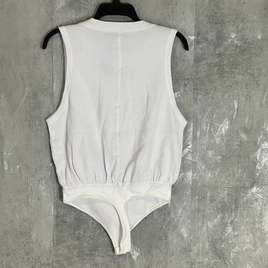 FREE PEOPLE White Textured Peek Aye Dropped Armhole Thong Snap Closure Bodysuit SZ XS