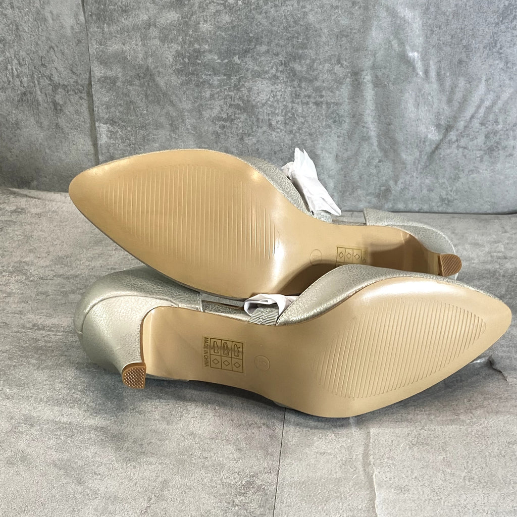 JOURNEE COLLECTION Women's Silver Metallic Tillis Pointed-Toe D'Orsay Pumps SZ 9