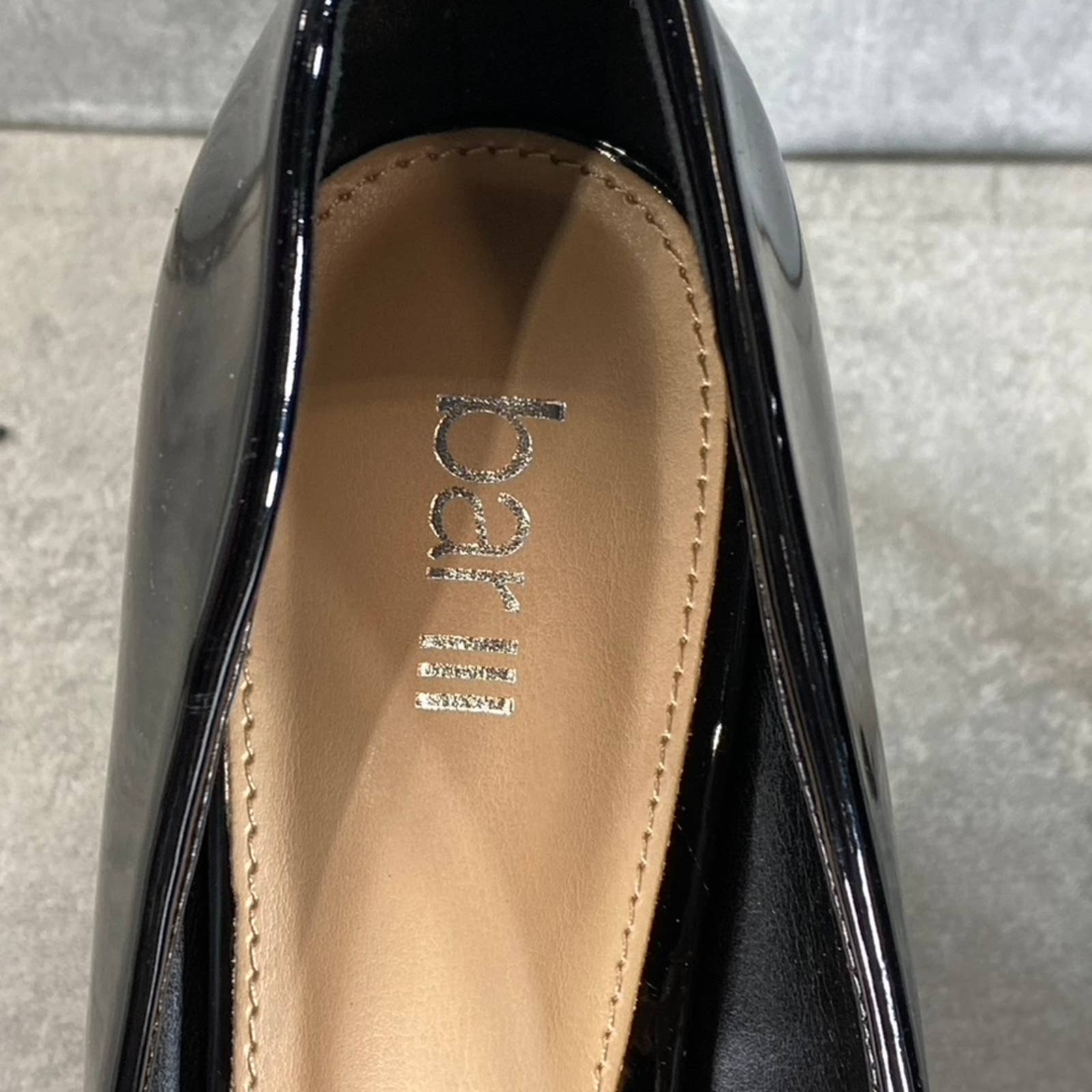 BAR III Women's Black Patent Binsa Ball-Chain Trim Pointed-Toe Pumps SZ 8.5