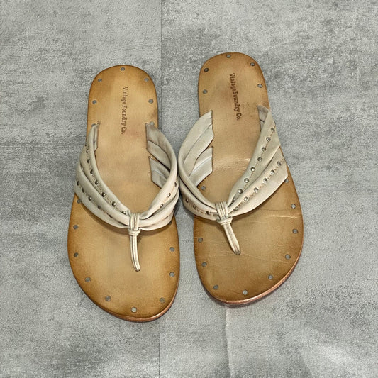 VINTAGE FOUNDRY CO Off White Hera Thong Sandals SZ 8.5