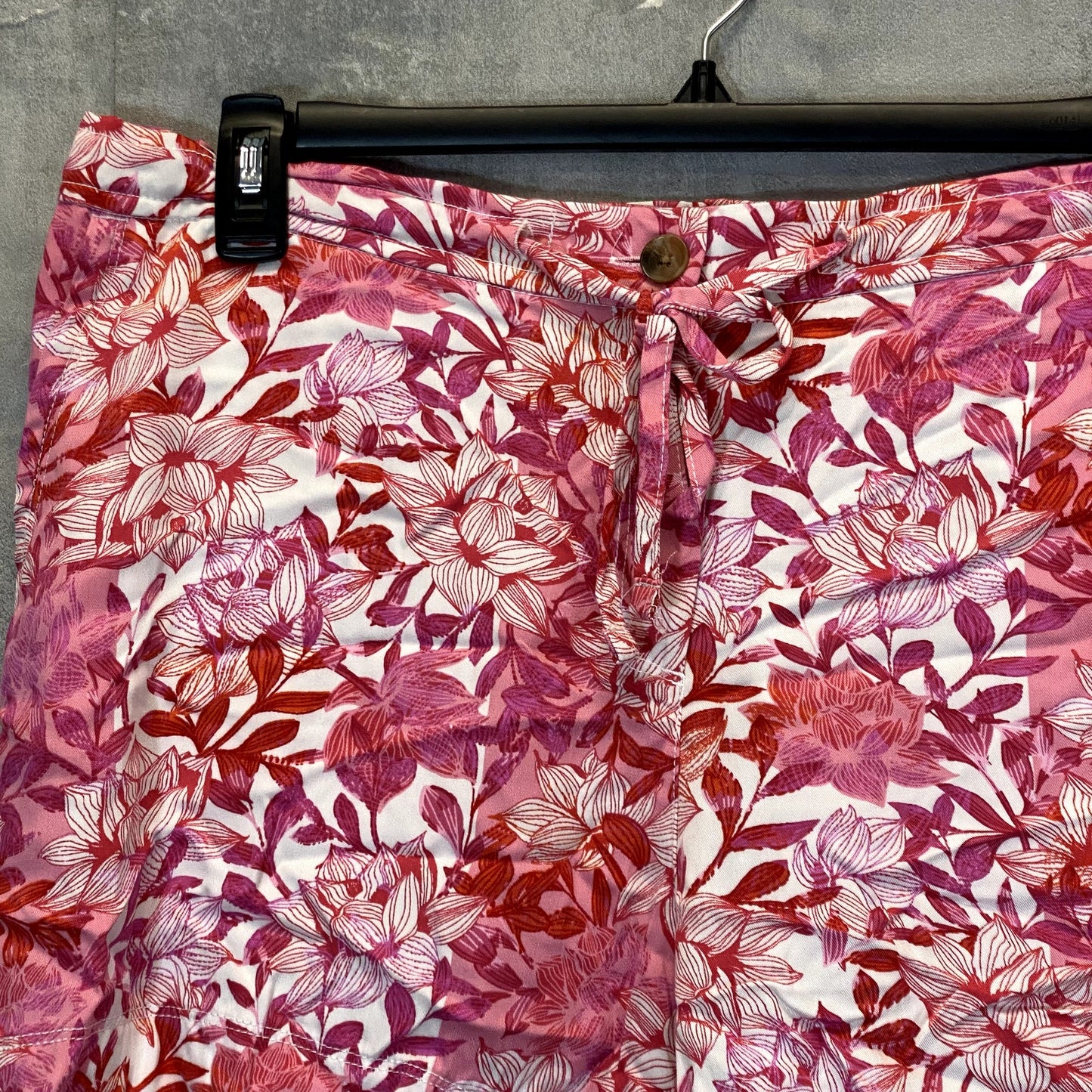 CARIBBEAN JOE Women's Hot Pink Tropical Floral Print Waist Tie Shorts SZ L